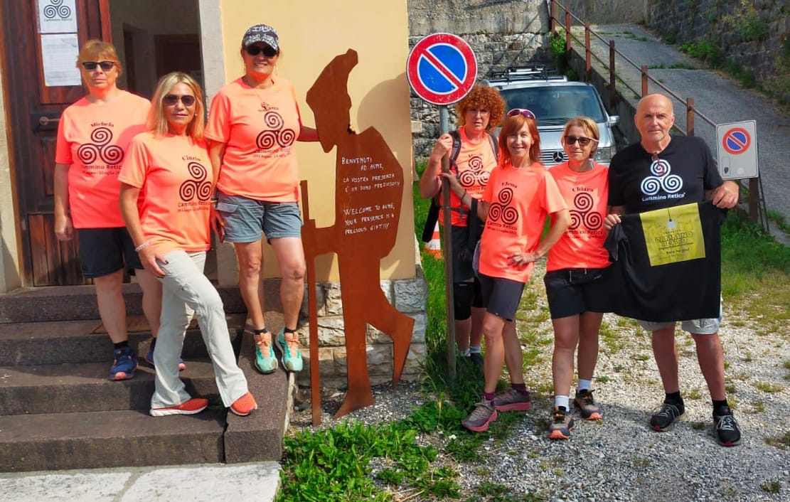 Partenza trekking retico